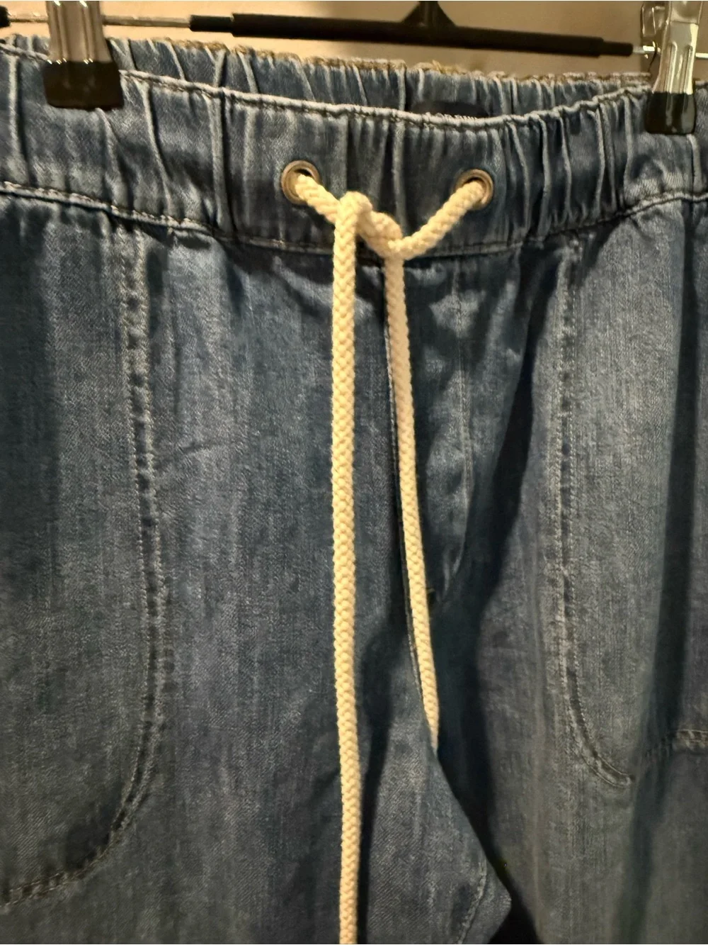 Women’s Drawstring Denim Jeans in Blue